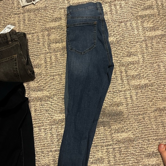 Kate jeans only worn a couple of times - Picture 3 of 3